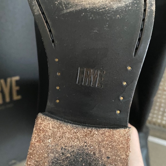 Frye Melissa Black Leather Button Back Zip Boots - Picture 5 of 8